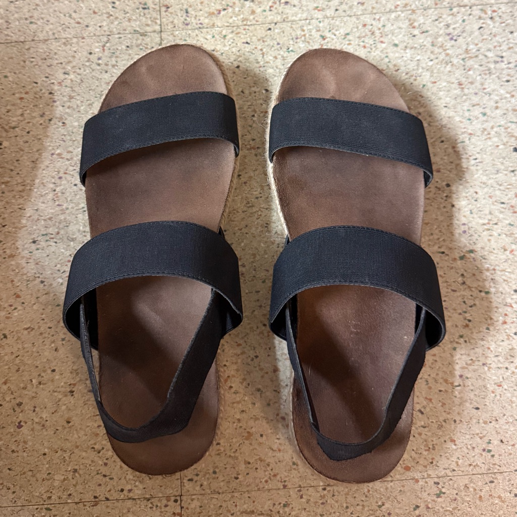 Black Sandals With Braided Rope Detail